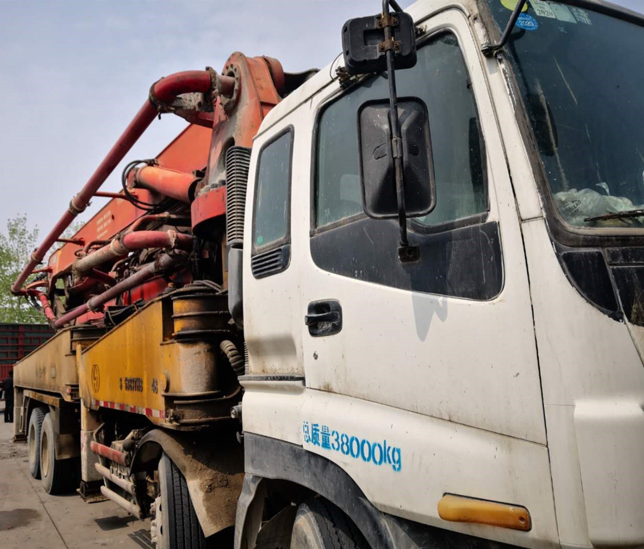 https://images.tongzsf.com/tong/truck_machine/20210127/16011316f2c145.jpg
