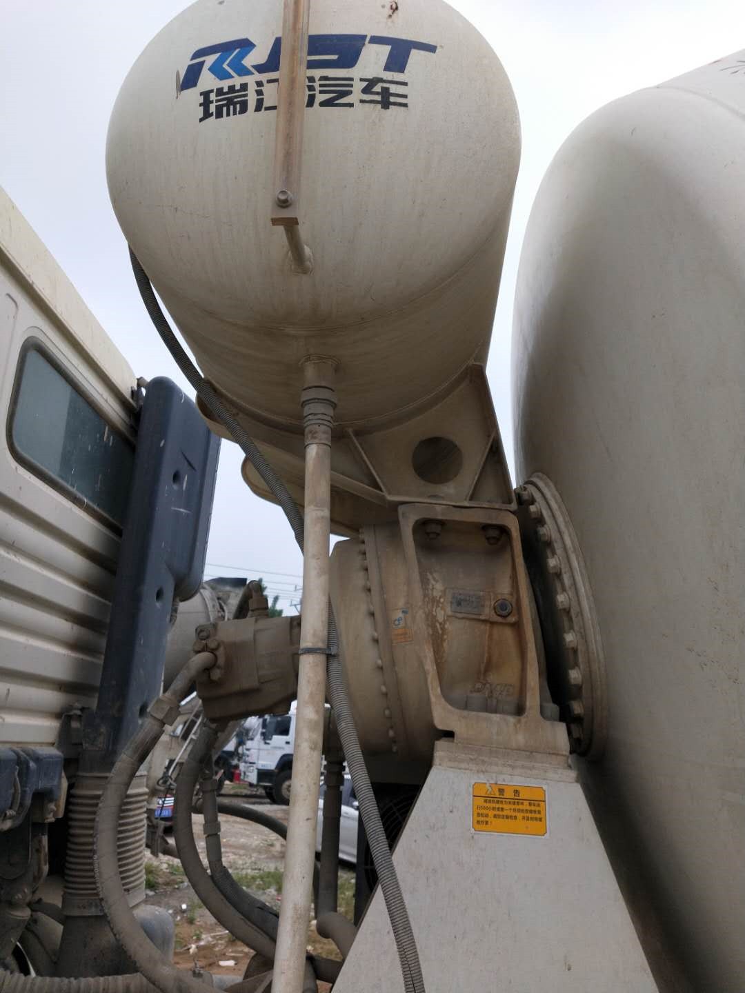 https://images.tongzsf.com/tong/truck_machine/20210127/1601131c021fbf.jpg