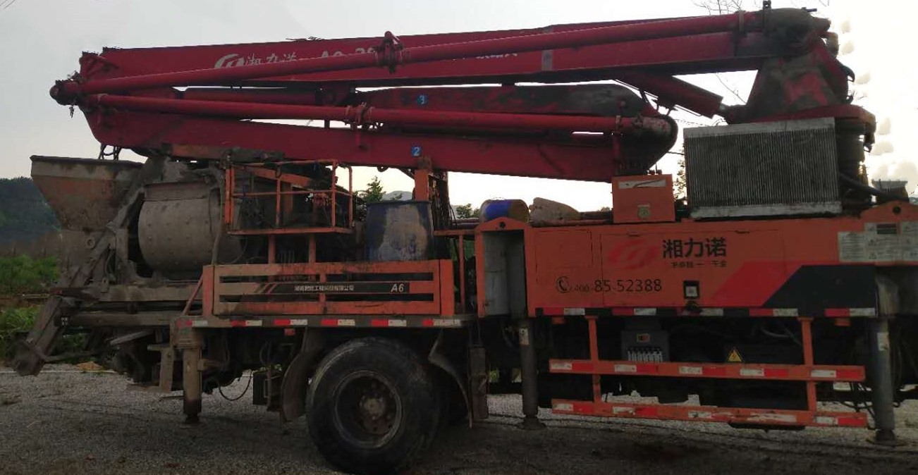 https://images.tongzsf.com/tong/truck_machine/20210127/1601131f32fb40.jpg
