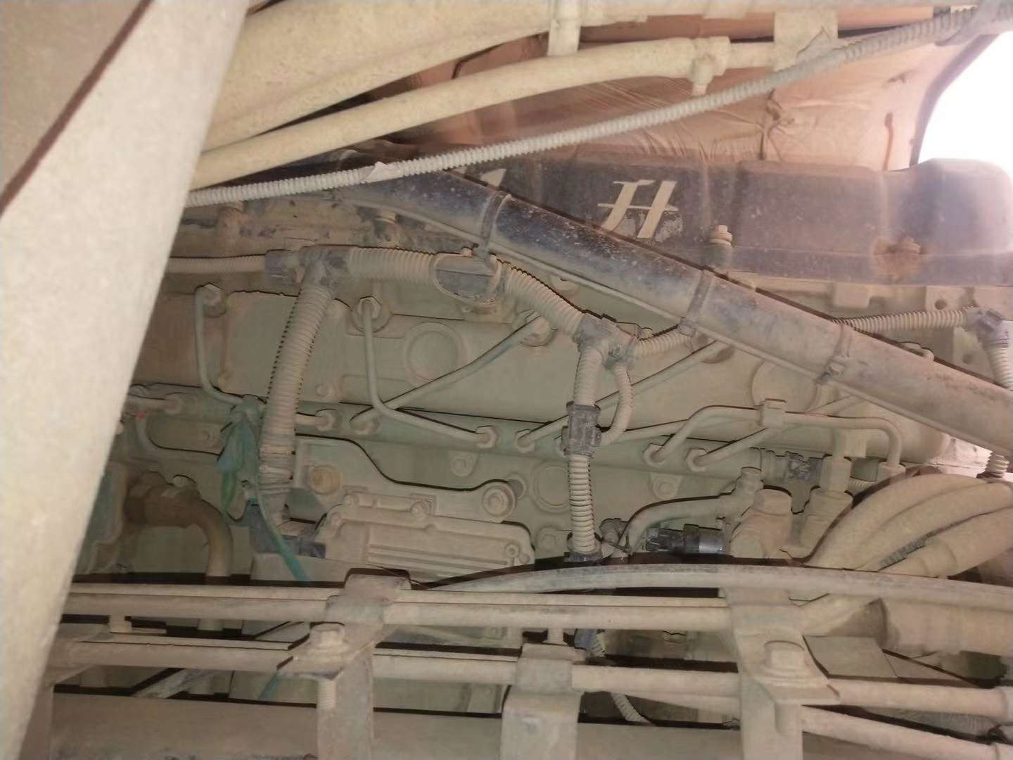 https://images.tongzsf.com/tong/truck_machine/20210127/1601131fc9c457.jpg