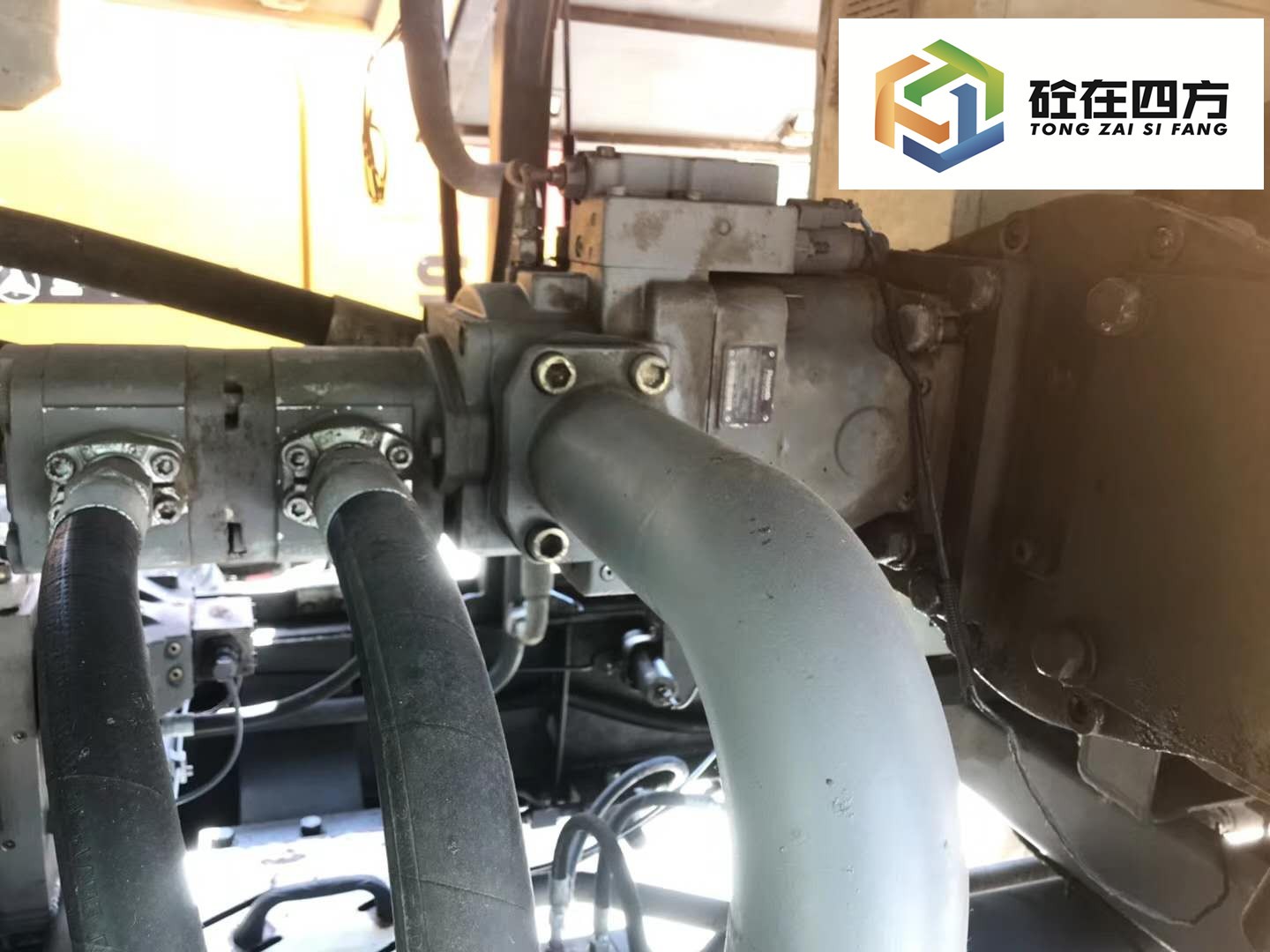 https://images.tongzsf.com/tong/truck_machine/20210127/16011325e1a6d0.jpg