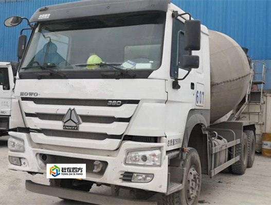 https://images.tongzsf.com/tong/truck_machine/20210127/16011326a3d715.jpg