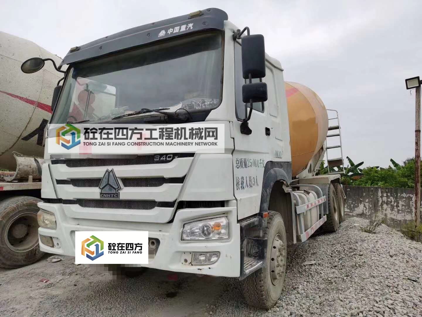 https://images.tongzsf.com/tong/truck_machine/20210127/1601132730ad73.jpg