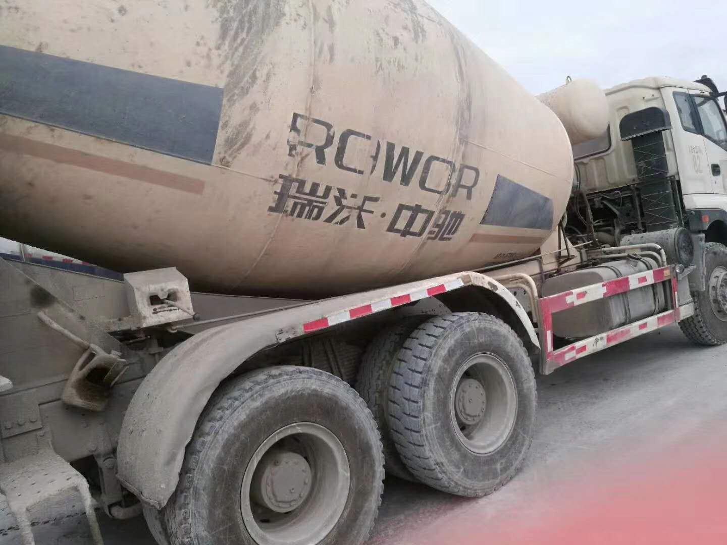 https://images.tongzsf.com/tong/truck_machine/20210127/16011331709894.jpg