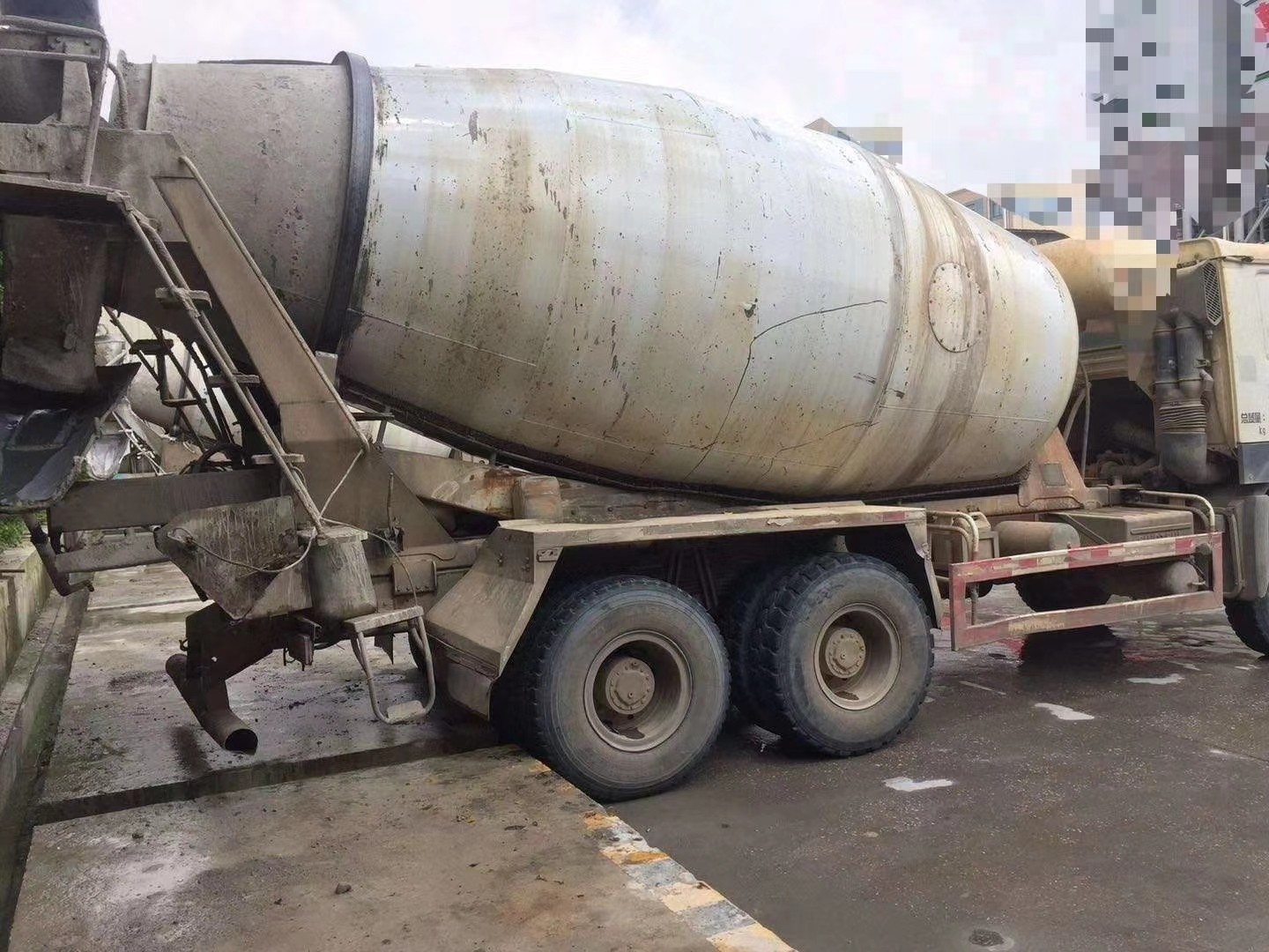 https://images.tongzsf.com/tong/truck_machine/20210127/1601133cfdf078.jpg