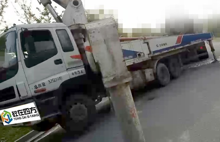 https://images.tongzsf.com/tong/truck_machine/20210127/1601133db6bfd7.jpg
