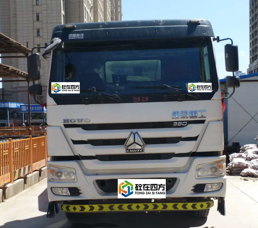 https://images.tongzsf.com/tong/truck_machine/20210127/1601133dba537b.jpg