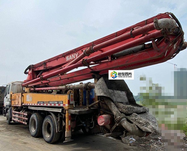 https://images.tongzsf.com/tong/truck_machine/20210127/16011340ec1501.jpg