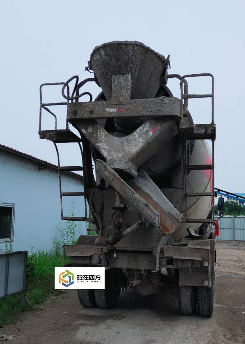 https://images.tongzsf.com/tong/truck_machine/20210127/16011340f8b3ae.jpg