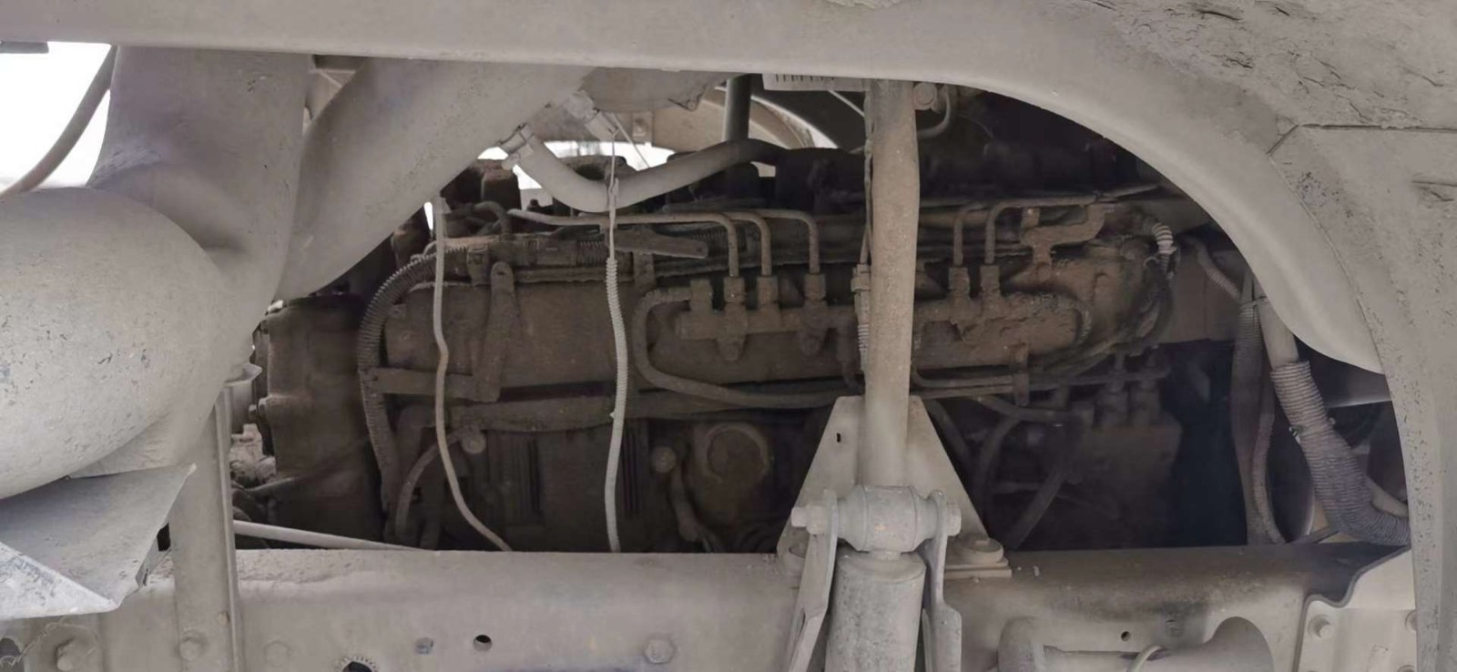 https://images.tongzsf.com/tong/truck_machine/20210127/1601148cfee2af.jpg