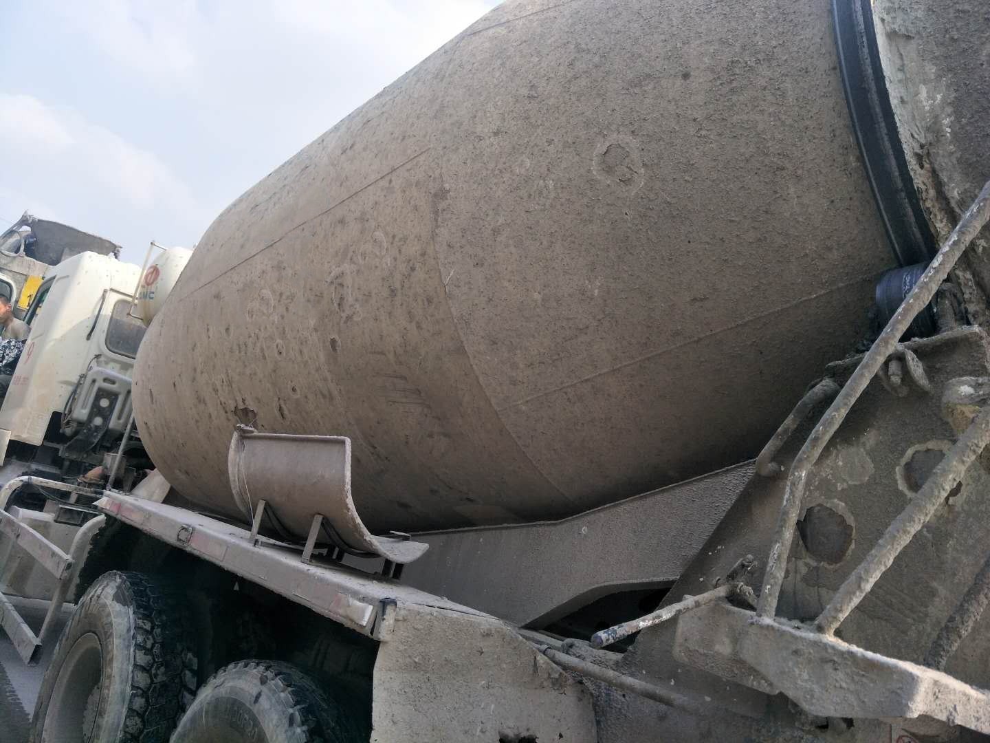 https://images.tongzsf.com/tong/truck_machine/20210127/1601148d5e52fc.jpg