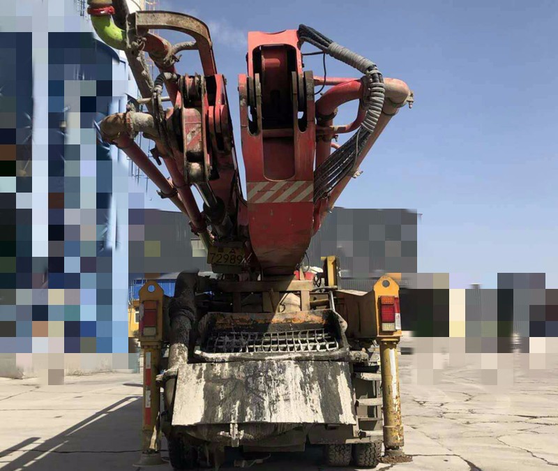 https://images.tongzsf.com/tong/truck_machine/20210127/1601148dcdfc49.jpg