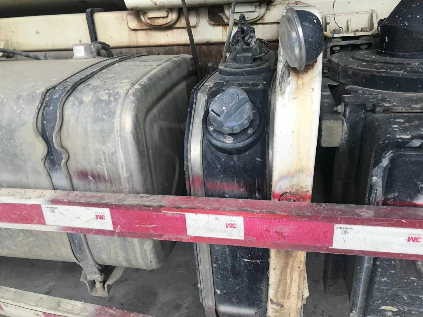 https://images.tongzsf.com/tong/truck_machine/20210127/160114d859af2e.jpg