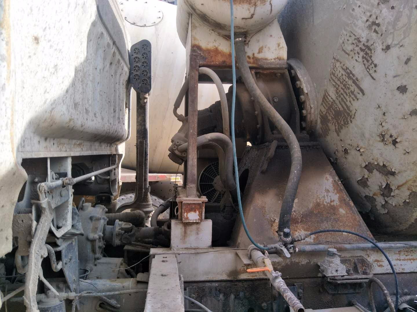https://images.tongzsf.com/tong/truck_machine/20210127/160114d885b47e.jpg
