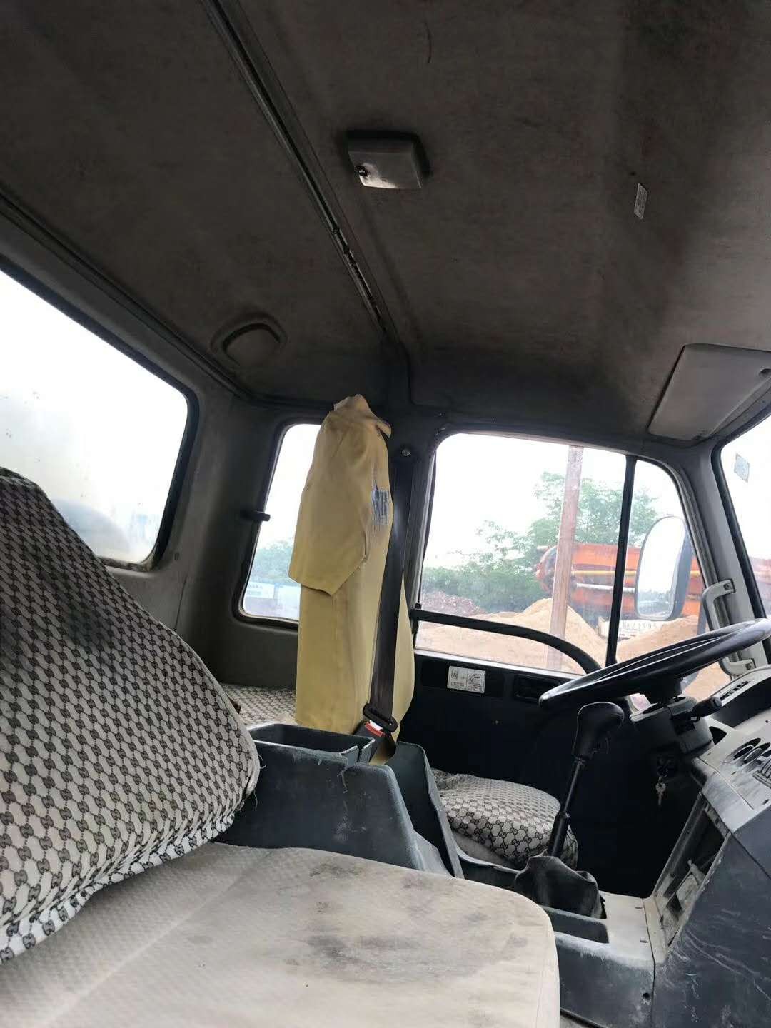 https://images.tongzsf.com/tong/truck_machine/20210127/160114ead176e0.jpg