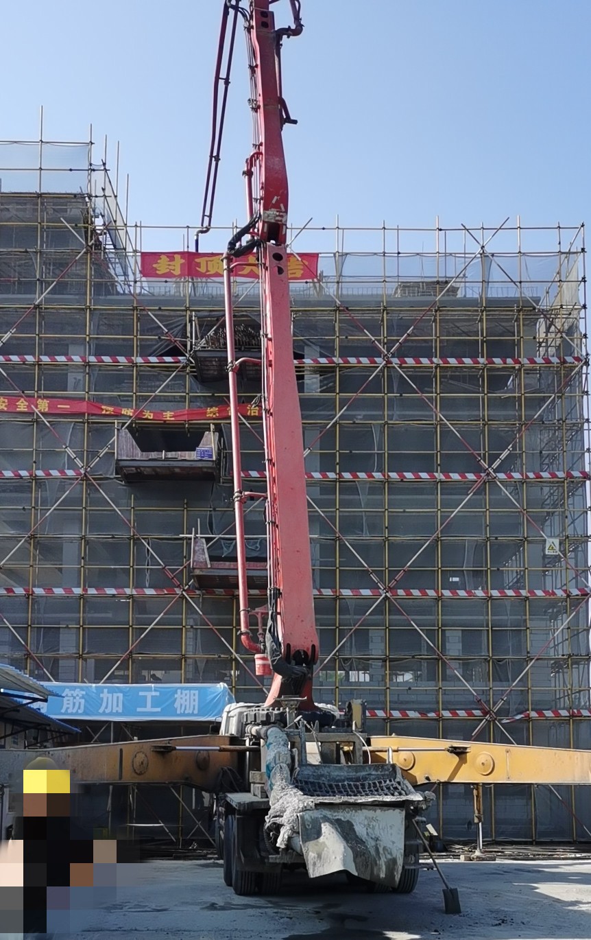 https://images.tongzsf.com/tong/truck_machine/20210127/16011535cc8e94.jpg