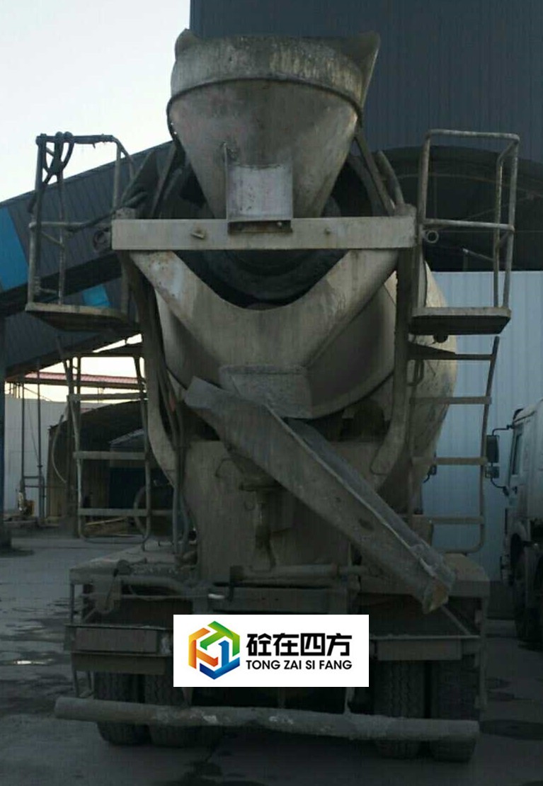 https://images.tongzsf.com/tong/truck_machine/20210127/160115366b2aff.jpg