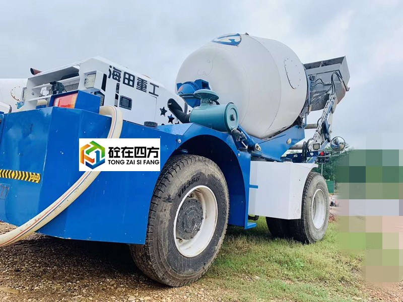 https://images.tongzsf.com/tong/truck_machine/20210127/16011536a99f68.jpg