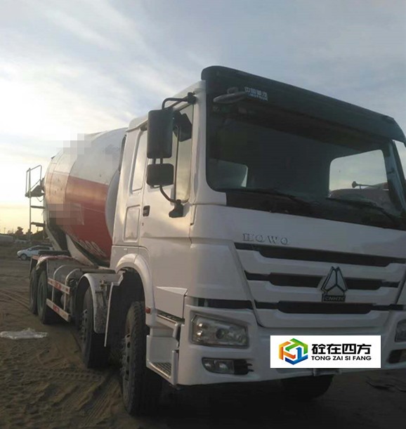 https://images.tongzsf.com/tong/truck_machine/20210127/16011548a5dacf.jpg