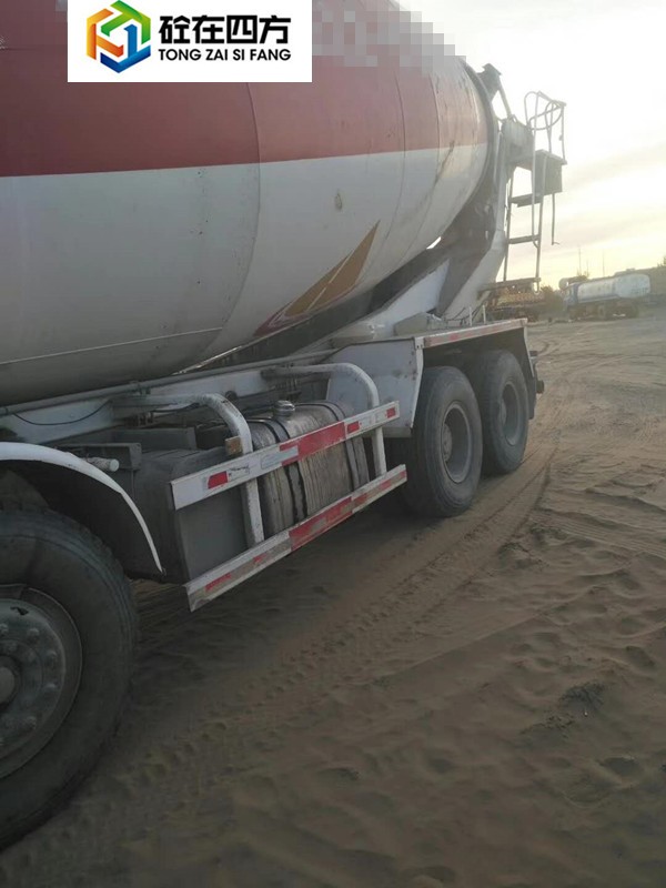 https://images.tongzsf.com/tong/truck_machine/20210127/16011548a73d98.jpg