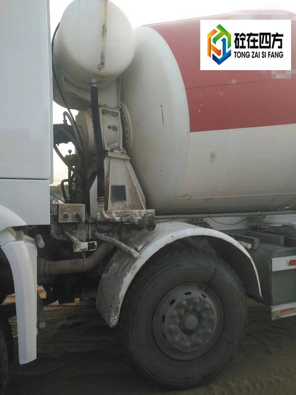 https://images.tongzsf.com/tong/truck_machine/20210127/16011548a92e29.jpg