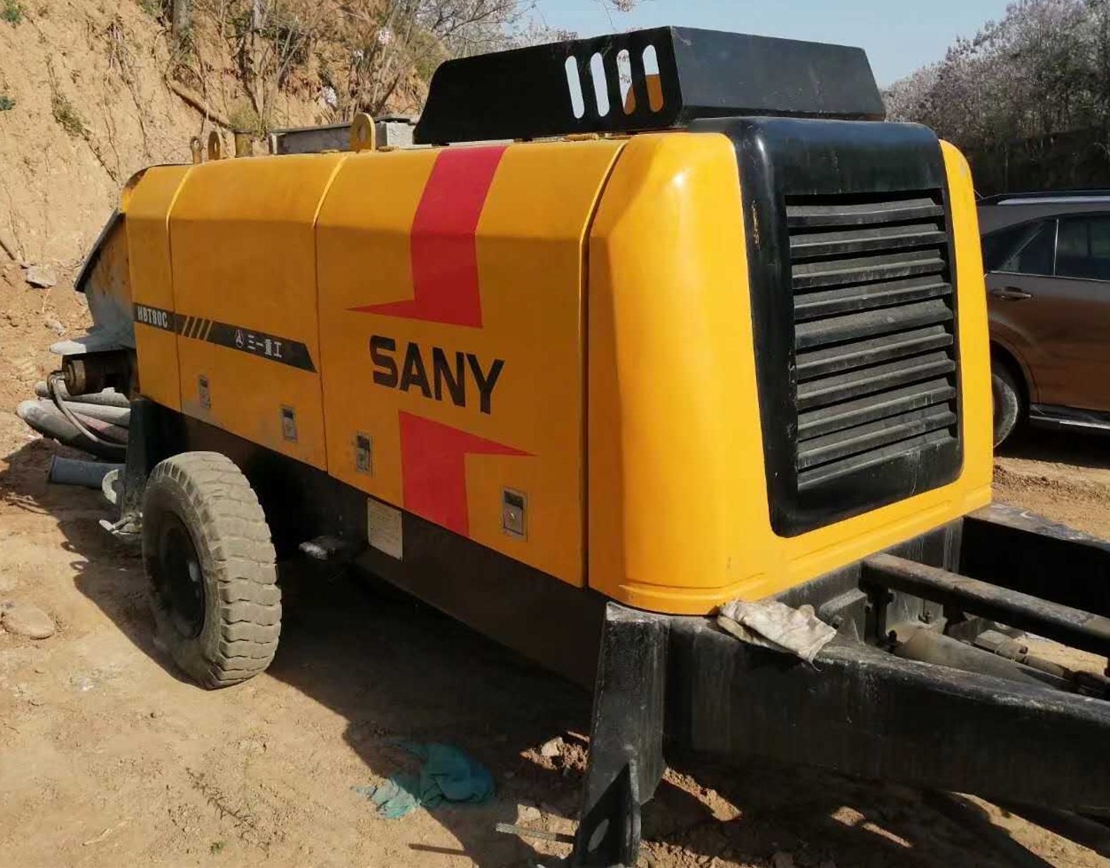 https://images.tongzsf.com/tong/truck_machine/20210127/1601155b97f667.jpg