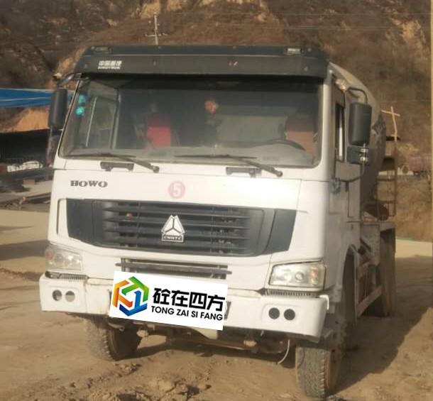 https://images.tongzsf.com/tong/truck_machine/20210127/1601155bd850b3.jpg