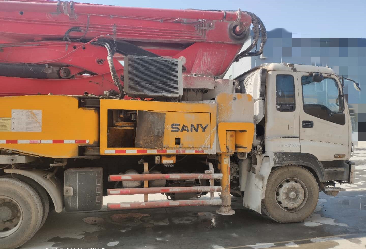 https://images.tongzsf.com/tong/truck_machine/20210127/1601156e057caa.jpg
