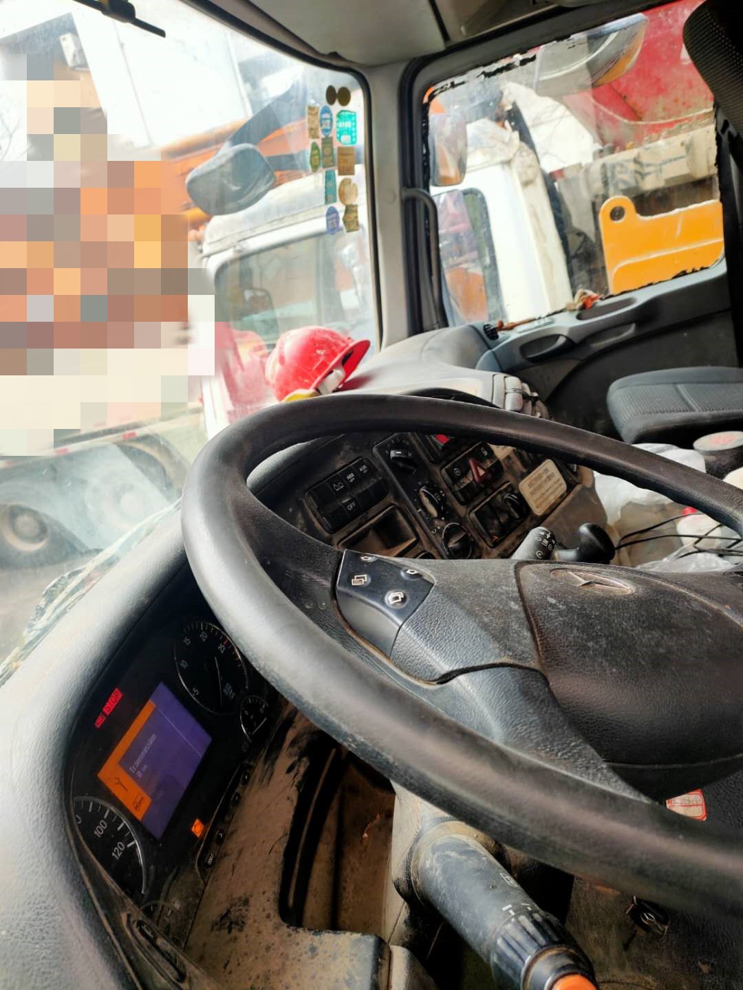 https://images.tongzsf.com/tong/truck_machine/20210127/1601156ed0256b.jpg