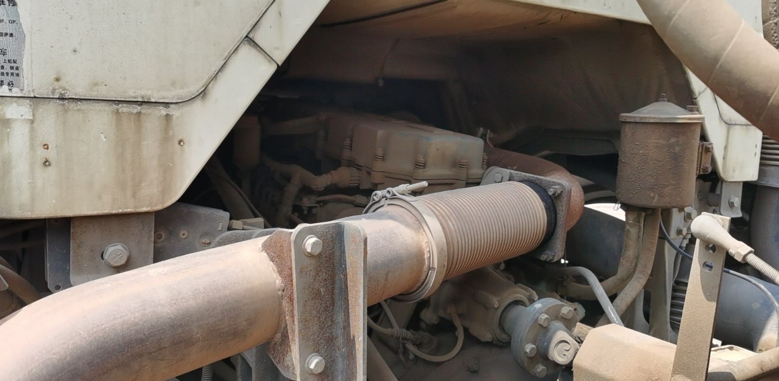 https://images.tongzsf.com/tong/truck_machine/20210127/1601156edb7029.jpg