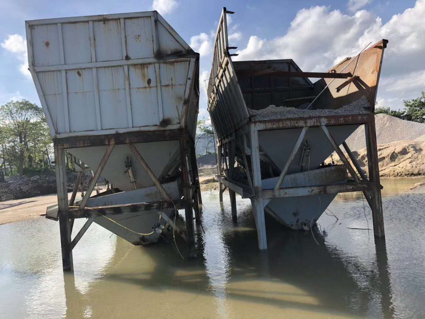 https://images.tongzsf.com/tong/truck_machine/20210127/1601158197d282.jpg