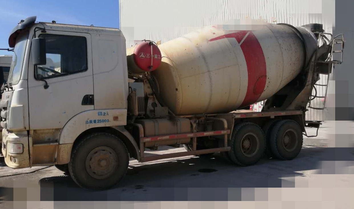 https://images.tongzsf.com/tong/truck_machine/20210127/16011581a54bea.jpg