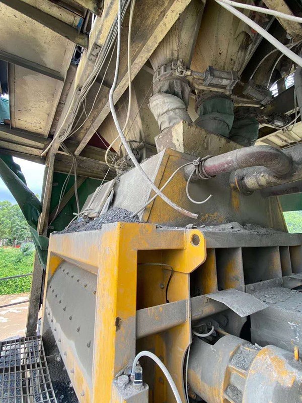 https://images.tongzsf.com/tong/truck_machine/20210127/16011581ab60ff.jpg