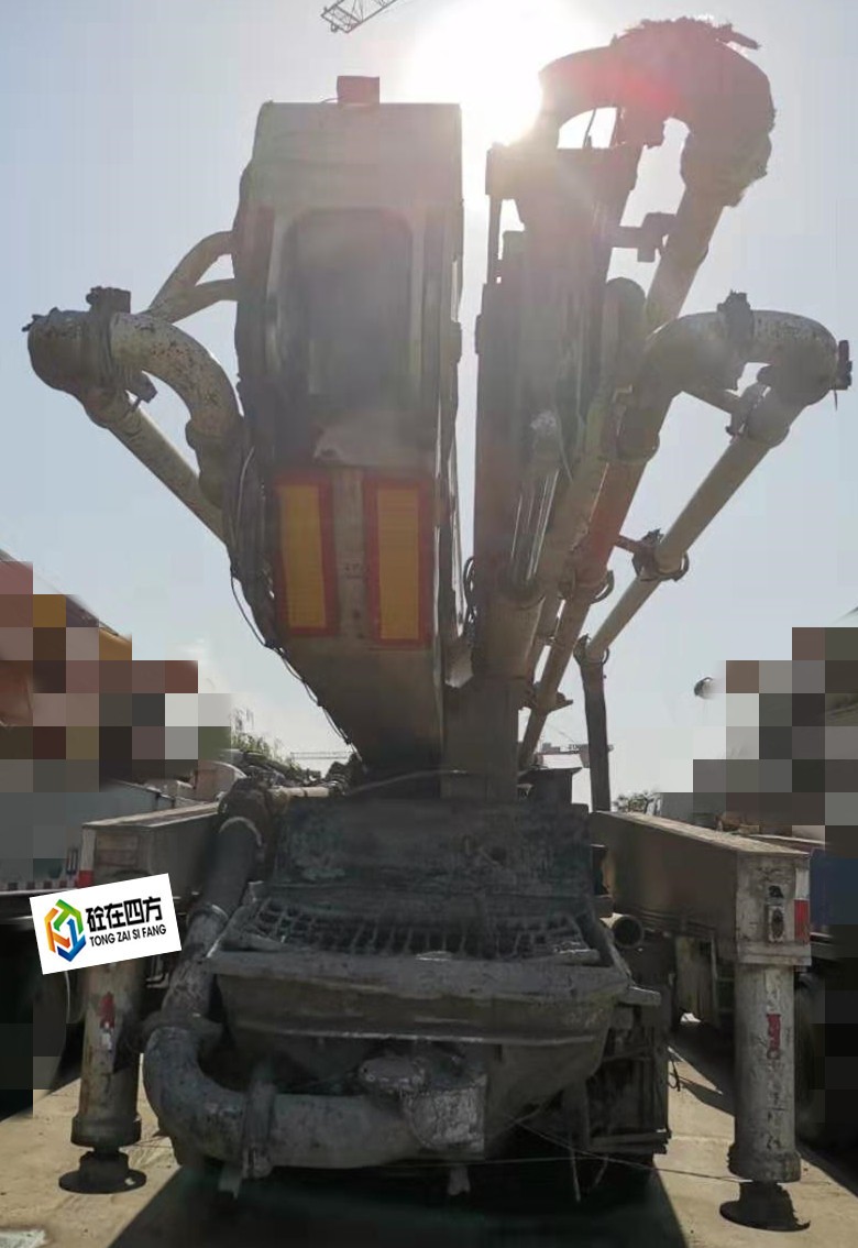 https://images.tongzsf.com/tong/truck_machine/20210127/160115a72932af.jpg