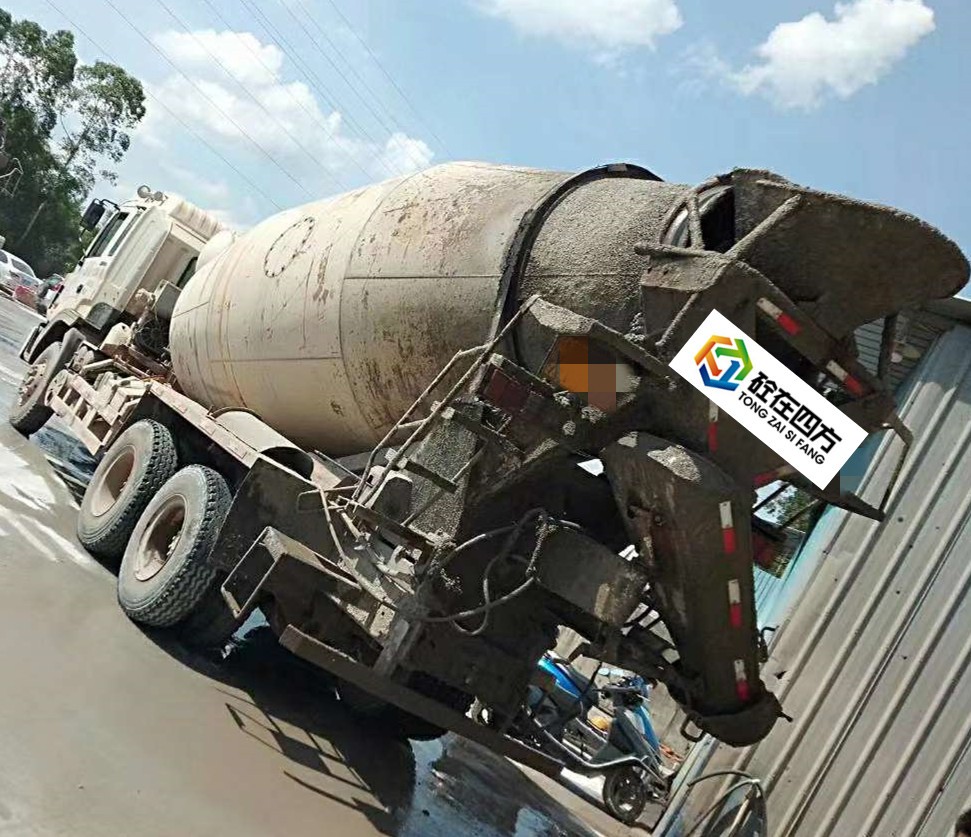 https://images.tongzsf.com/tong/truck_machine/20210127/160115b8bc597d.jpg