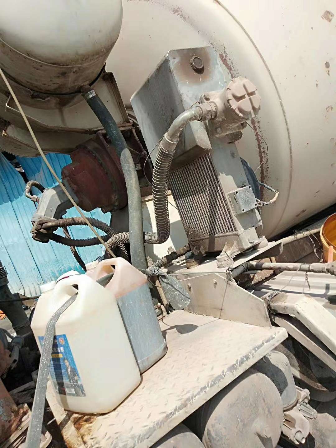 https://images.tongzsf.com/tong/truck_machine/20210127/160115b8be7443.jpg