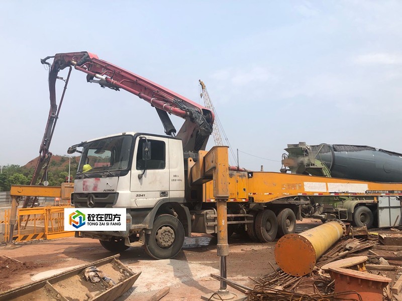 https://images.tongzsf.com/tong/truck_machine/20210127/160115b950ee22.jpg