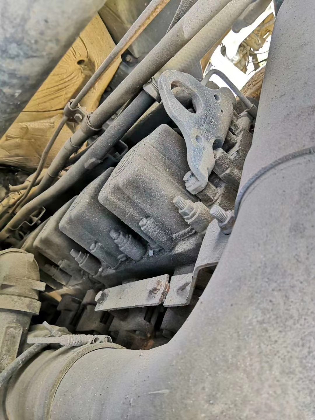 https://images.tongzsf.com/tong/truck_machine/20210127/160115b9b116ef.jpg