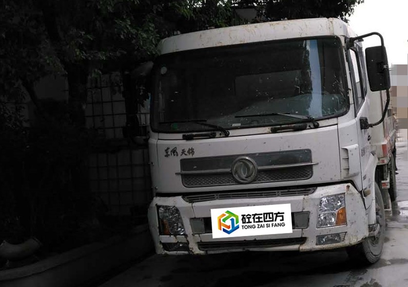 https://images.tongzsf.com/tong/truck_machine/20210127/160115ba31c920.jpg