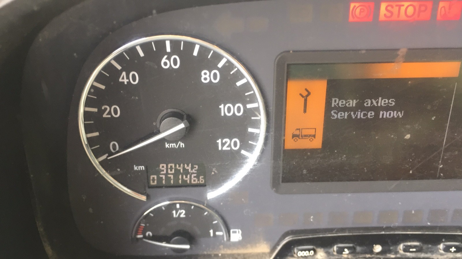 https://images.tongzsf.com/tong/truck_machine/20210127/160115cc5b737f.jpg