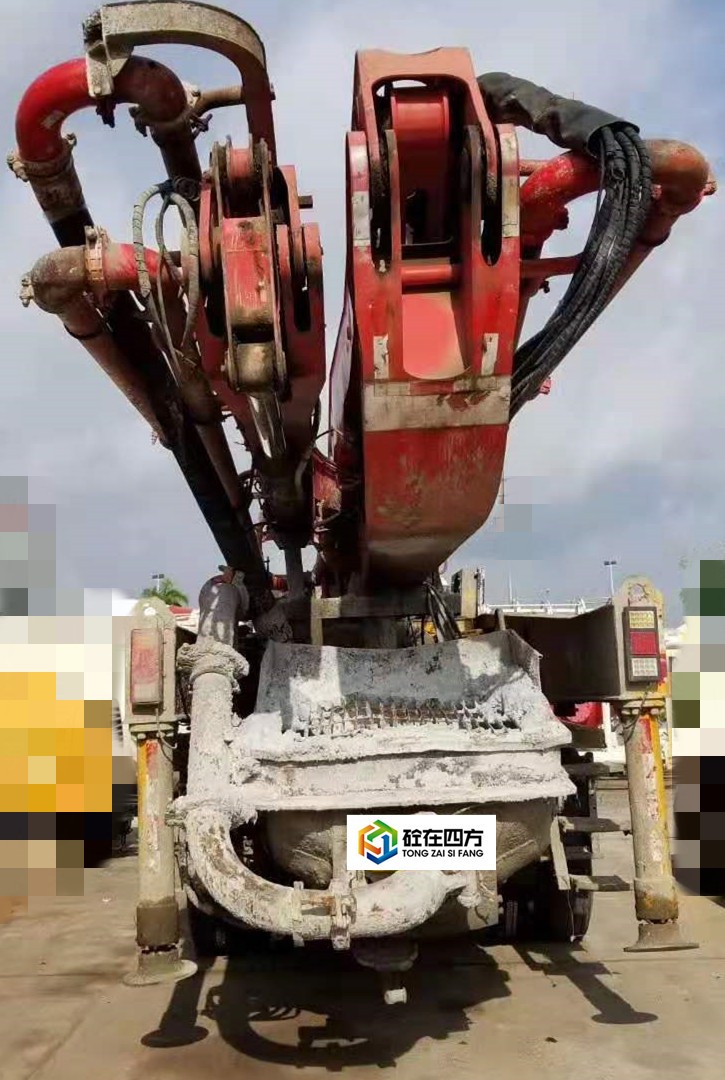 https://images.tongzsf.com/tong/truck_machine/20210127/160115cd23c124.jpg