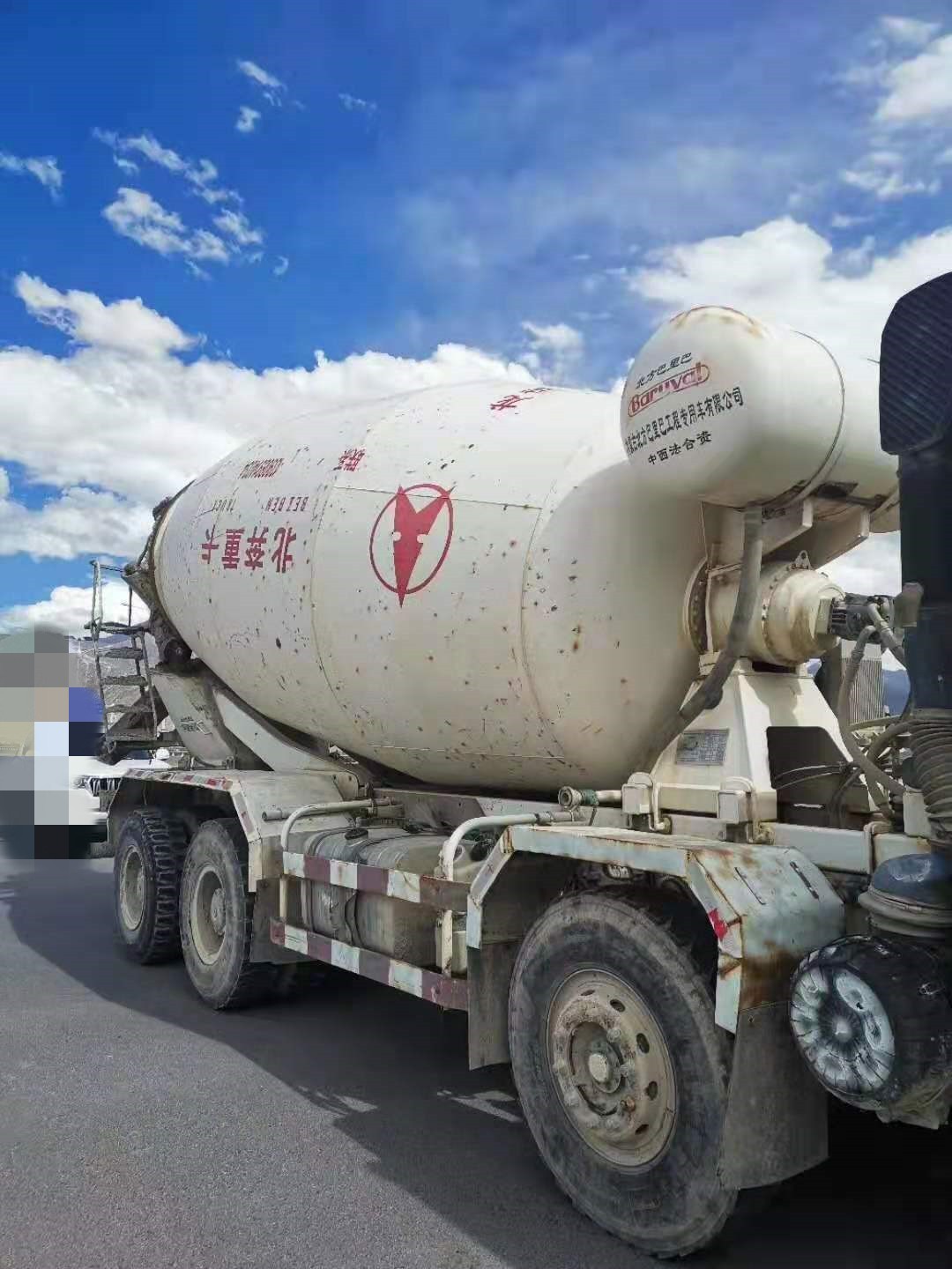 https://images.tongzsf.com/tong/truck_machine/20210127/160115df07b34f.jpg