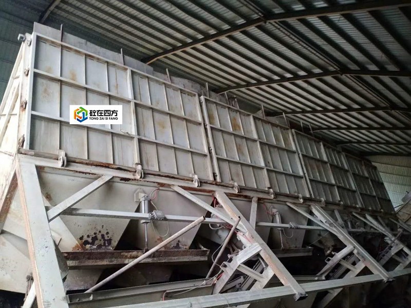 https://images.tongzsf.com/tong/truck_machine/20210127/160115df440b8b.jpg