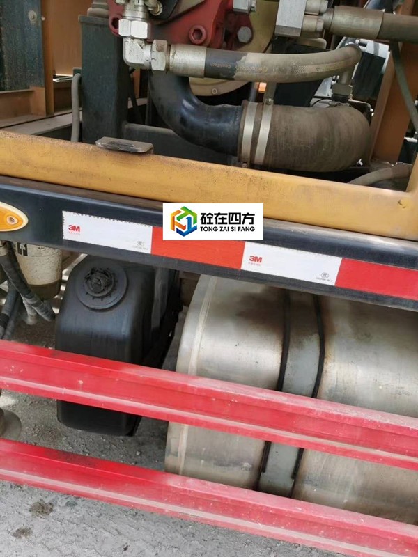 https://images.tongzsf.com/tong/truck_machine/20210127/160115df811f11.jpg