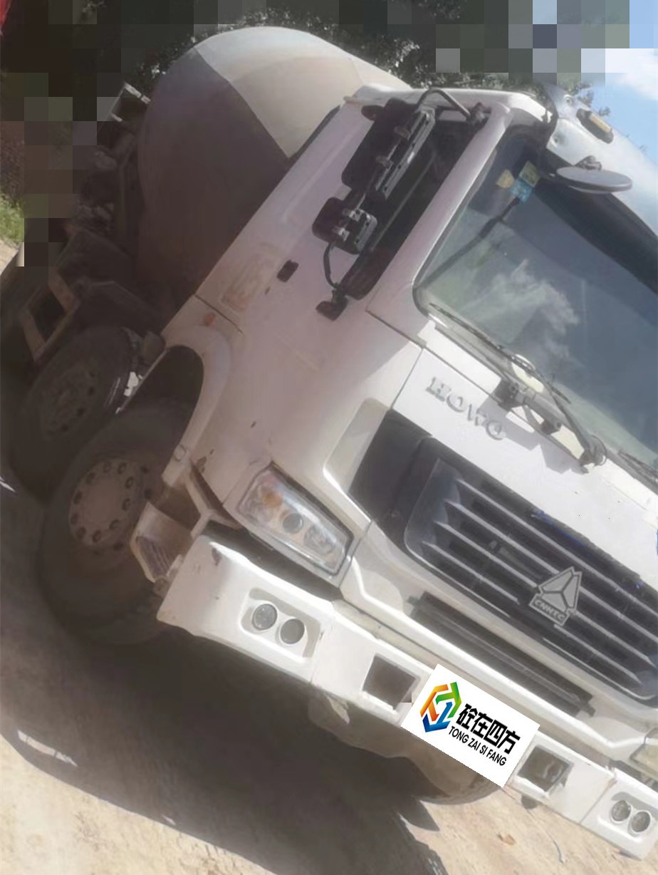 https://images.tongzsf.com/tong/truck_machine/20210127/160115dfc28267.jpg