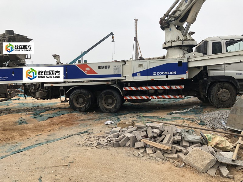 https://images.tongzsf.com/tong/truck_machine/20210127/160116039f258b.jpg