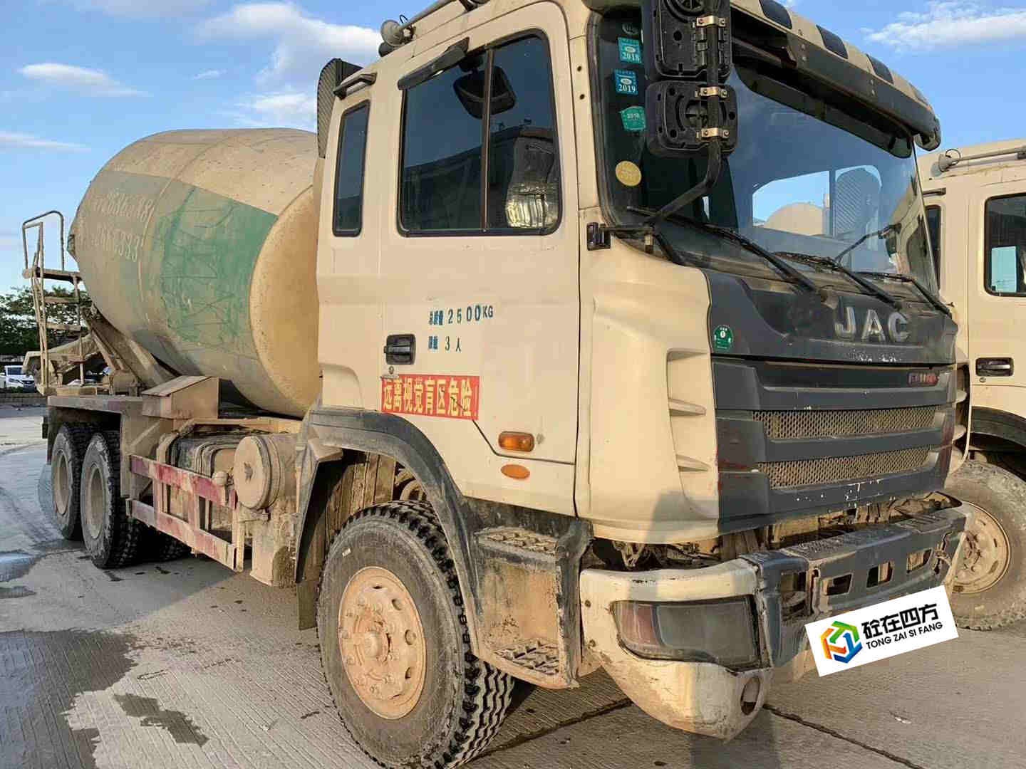 https://images.tongzsf.com/tong/truck_machine/20210127/16011604548795.jpg