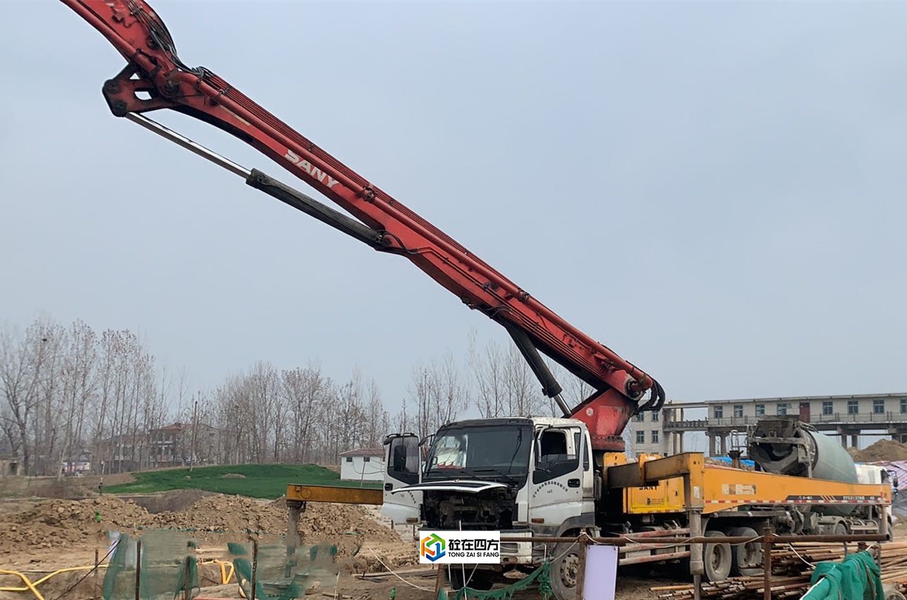 https://images.tongzsf.com/tong/truck_machine/20210127/16011604b5e88e.jpg