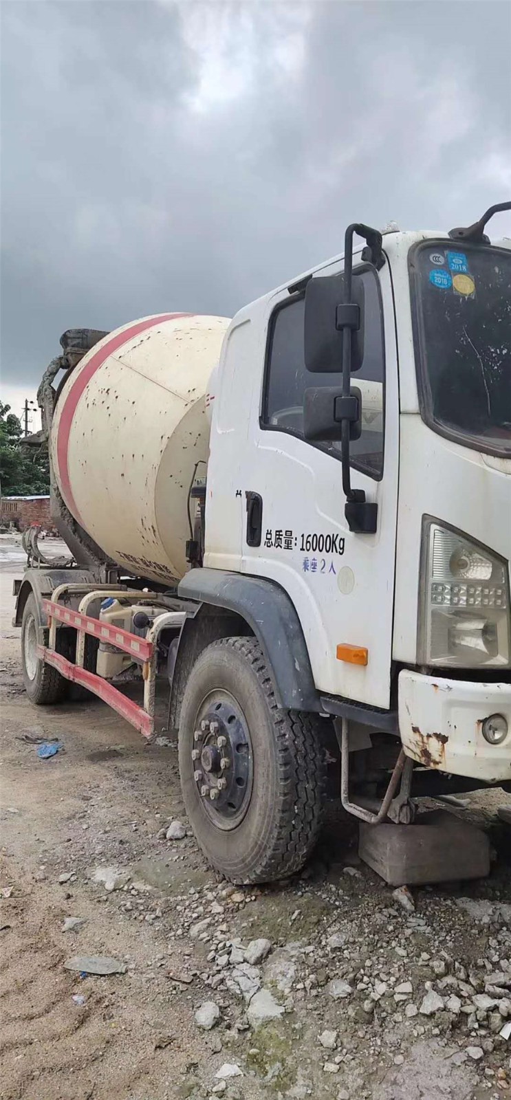 https://images.tongzsf.com/tong/truck_machine/20210127/16011616aa6f4c.jpg