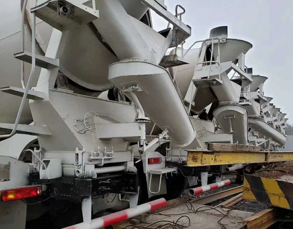 https://images.tongzsf.com/tong/truck_machine/20210127/16011617764392.jpg